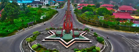 Kuala Kurun Roundabout: A City Symbol with Charm