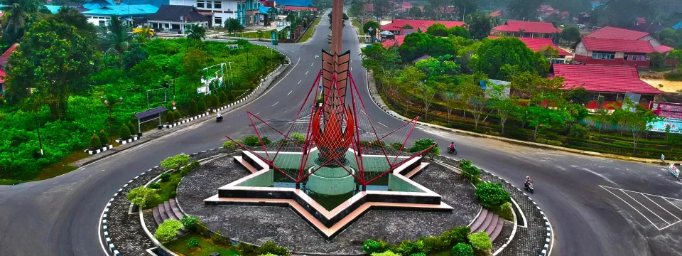 Kuala Kurun Roundabout: A City Symbol with Charm